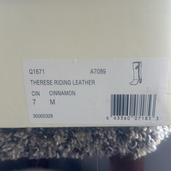 Boots size 7 coach - Picture 6 of 8